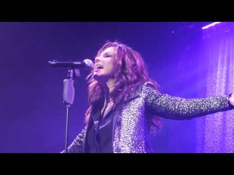 Martina McBride Everlasting Tour Loves the Only House