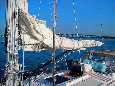 Sailing Basics - How to Reef Your Mainsail the Right Way