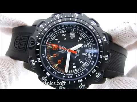 Luminox Watch Review LUMINOX 8821 KM Recon Pointman
