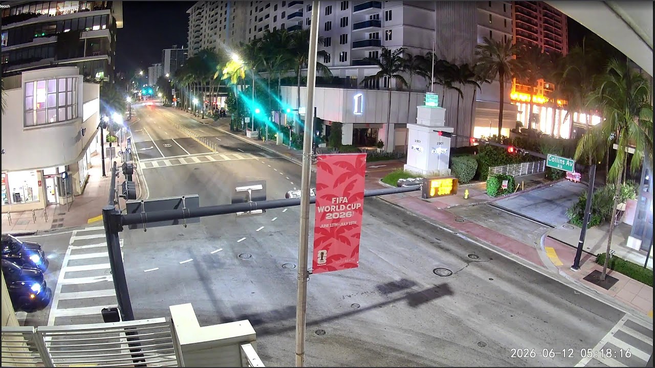 Live webcam view of Collins Avenue Street Cam, Miami Beach