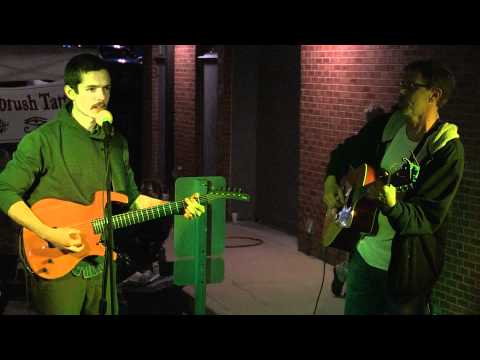 Illini Wind performed by Peter Adriel & Chris Arneson