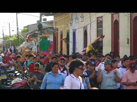 León da la bienvenida a Julio Victorioso con fiesta rojinegra