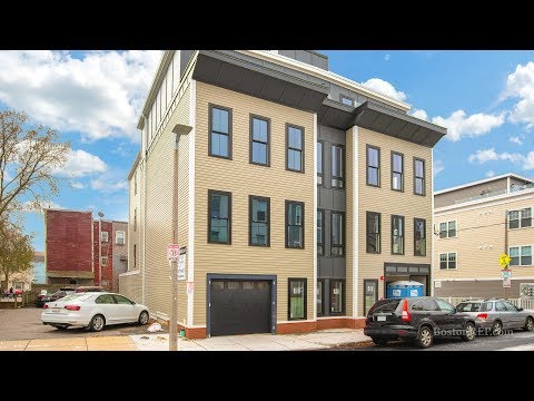205 West 8th St, Unit 3, South Boston MA - Joyce Lebedew - Tel: 617-594-1449