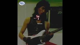 Download lagu AWAL KEMUNCULAN ' SLANK' DI TVRI DENGN VOKALIS ALM.NITA TILANA (KAKA ARMAN MAULANA) #slank mp3