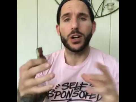 Fun Sized Review: Cadbury Dairy Milk's Mint Oreo Chocolate Bar