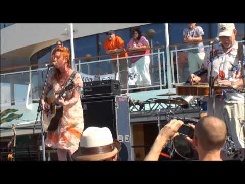 Heather Luttrell on Simpleman Cruise 2012