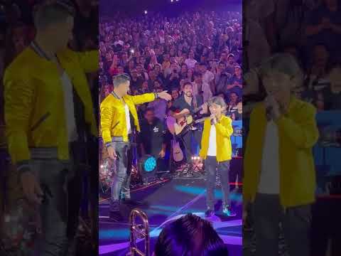 Cómo Pagarte Carlos Rivera/Christian González en Palenque Metepec