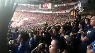 Download lagu Satu stadion menyanyikan lagu salam satu jiwa di gbk mp3
