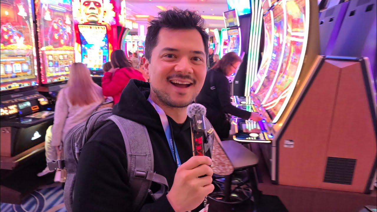 Day 1 at CES! 🔴LIVE!