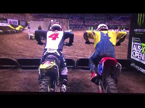 Ricky Carmichael vs Ronnie mac 2 baterias Supercross AUS 2017