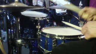 Love Life Fatboy Slim feat Macy Gray Drum Play Along