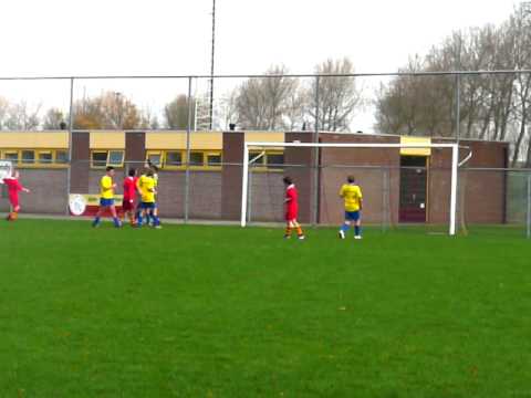21 november 2009 Bekerwedstrijd Arnemuiden C1 - Oostkapelle C1   Marijn