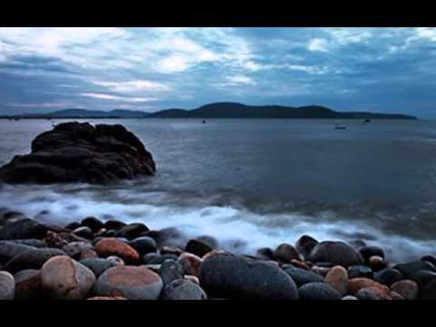 Quy Nhơn mênh mang niềm nhớ - Phan Đình Nam