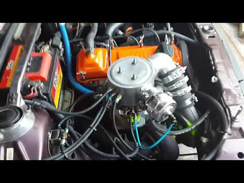 Vista do motor do Gol Turbo de Arrancada do Celso - 20140404 174154