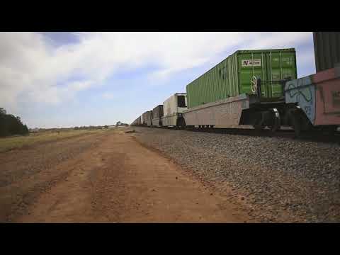 Pacific National Intermodal Freight 6PM7 at Bolivar