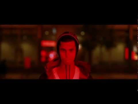 Smokey Robotic - Schizophrenic DJ (OFFICIAL MUSIC VIDEO)