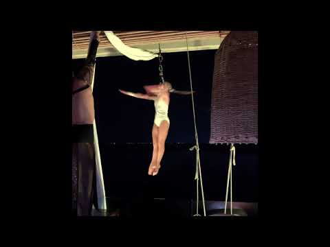 Aerial Silks Demo Sandra Hengsberger