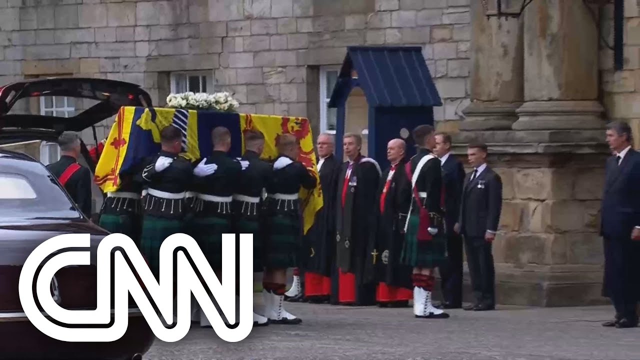 Guarda real da Escócia recebe caixão da rainha Elizabeth II | CNN DOMINGO