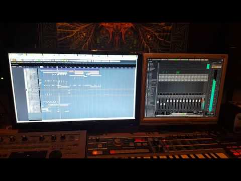 New Start of Treck Damender and Kalilaskov AS - Man whith No Name