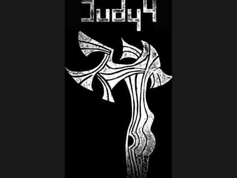 03 Judy4 - Pipe Inside