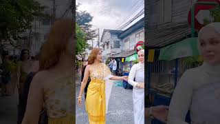 Download lagu Bangkok trip with Nelydia Senrose, Uqasha Senrose, Raysha Rizrose, Aprena Manrose & Nadiyah Shahab. mp3 Download lagu Bangkok trip with Nelydia Senrose, Uqasha Senrose, Raysha Rizrose, Aprena Manrose & Nadiyah Shahab. mp3