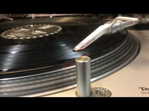 Gambafreaks RMX vs Velvet 99  These boots are made for Walkin