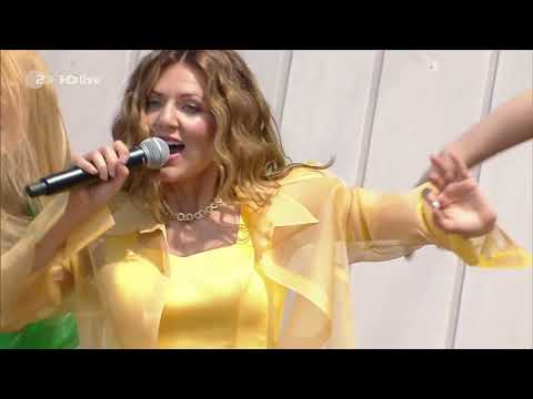 Ella Endlich - Sternenschwimmer - ZDF Fernsehgarten 24.07.2022