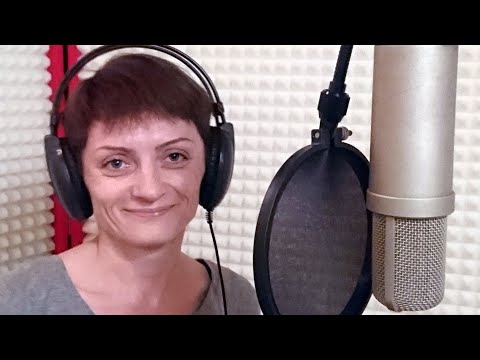 Anička Mitrovićová - Po doline tichý vetrík veje