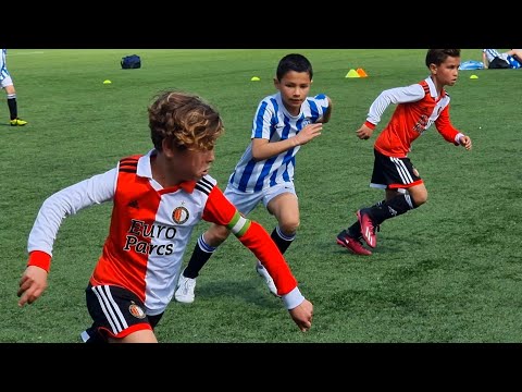 UVS JO10-1 - FEYENOORD JO10-1 (7-8) Competitie Wedstrijd Voetbal.