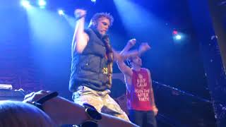 "Another Earthquake" performed by Aaron Carter (2013)