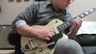 Video thumbnail for DeArmond M75T champagne sparkle demo by Joe's Vintage Guitars