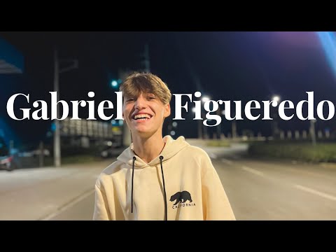 Gabriel Figueredo - acoustic guitar improvising