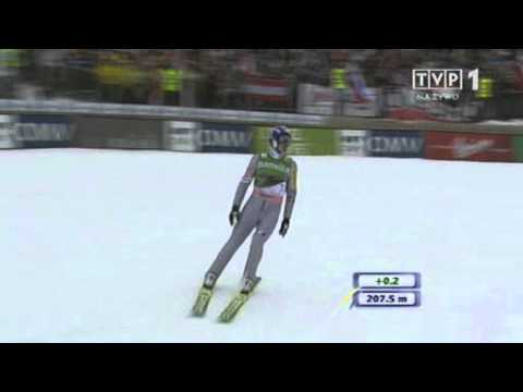 Drużynowy PŚ w Planicy 19.03.2011 - Adam Małysz, I seria - 207,5 m