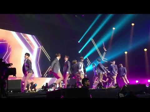 170922 WANNA ONE 워너원 1ST FAN MEETING IN SINGAPORE: WANNA BE LOVED - HANDS ON ME