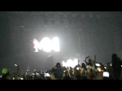 Intro The Hum w/ Mammoth (Boostedkids vs Monkey Bros Remix) w/ No Turning back (Ummet Ozcan Edit)