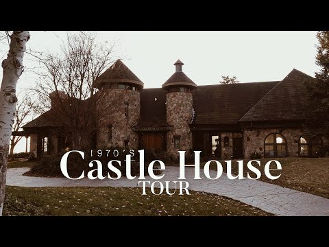 70's Time Capsule - Touring my Grandmother's CASTLE HOUSE 🏰 #noblehouseofblackseries
