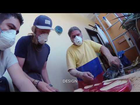 Unboxing my new jazzmaster guitar.