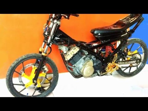 download lagu mp3 mp4 Skeleton Raider, download lagu Skeleton Raider gratis, unduh video klip Skeleton Raider
