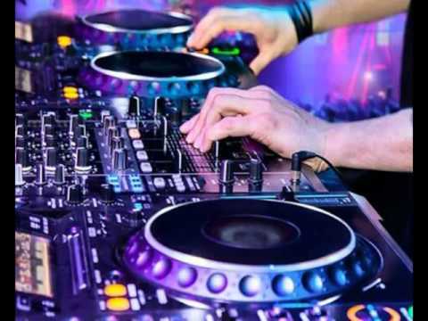 Carnage Ft Timmy Trumpet & KSHMR Vs Tove Lo - Toca Vs Habits (Tomii & D.V & L.M Mashup)