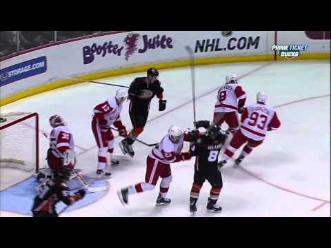 Brian Lashoff vs Kyle Palmieri fight Mar 22 2013 Detroit Red Wings vs Anaheim Ducks NHL Hockey