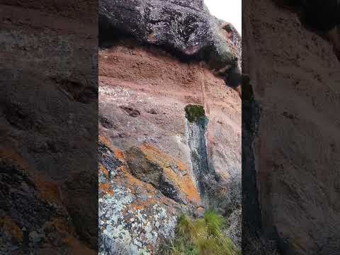 la piedra que llora...copacabana Córdoba l