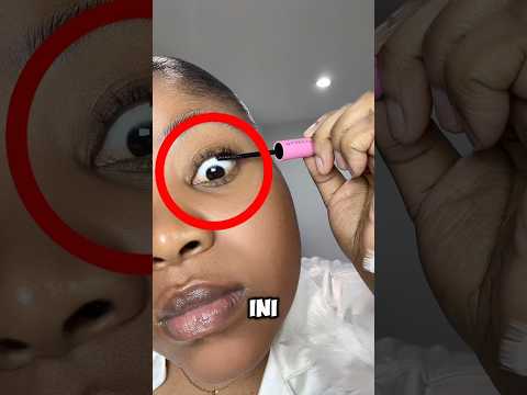 😱 Wearing Mascara Wrongly, Black Tears Flow! #shortvideo
