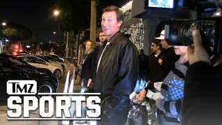 Wayne Gretzky -- Paulina Was a Great Hockey Player ... 'Til She Quit | TMZ Sports