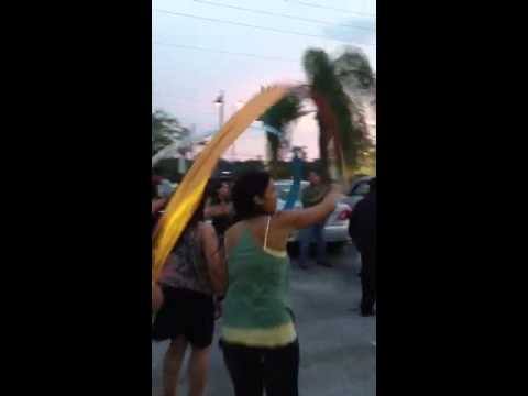 COMUNIDAD DE FE ADORADOR EN LAS CALLE DE KISSIMMEE FL