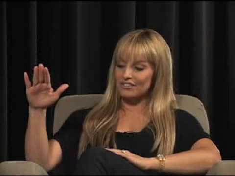 Distinguished Artists - Trish Stratus