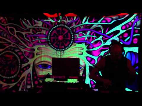 Exstus - DJ & guitar at MetaMondays (SpiderHouse Lounge, Austin TX)