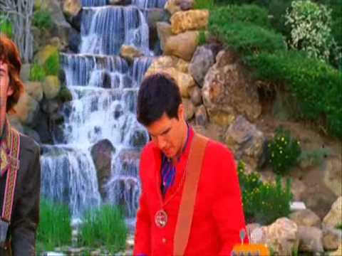 Scooby Doo: Theme Song, By the light of the silvery moon, I can be scared with you