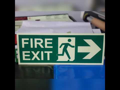Rectangular Yellow and Red Fire Extinguisher Signage Board, For Industrial, Dimension: 12x4