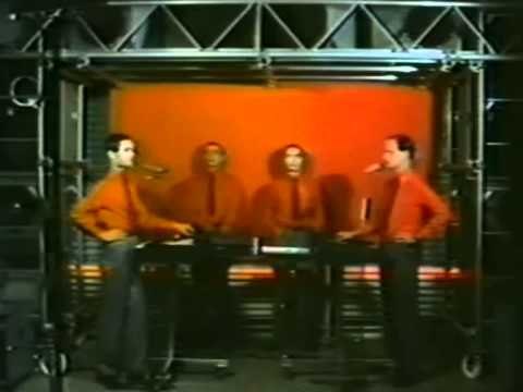 Kraftwerk - The Robots. + LYRICS [HD 1080p]