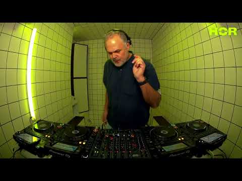 Nick Höppner | HÖR - November 23 / 2023